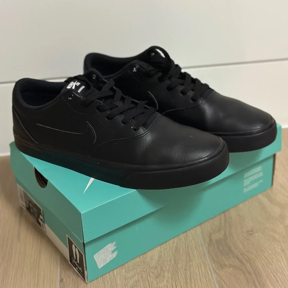 Nike SB Charge Premium